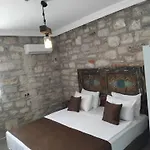 Hotel Eski *