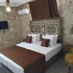 Eski Hotel Urla